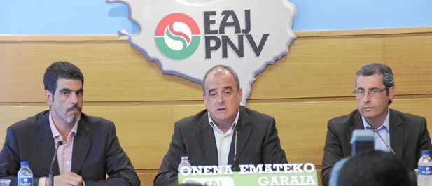 El presidente del PNV, Joseba Egibar, ayer, en San SebastiÃ¡n -Foto: Pedro MartÃ­nez