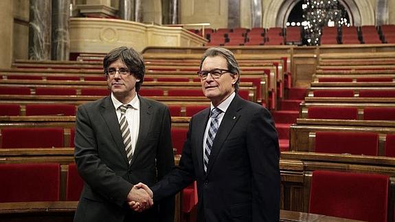 Mas_Puigdemont.jpg